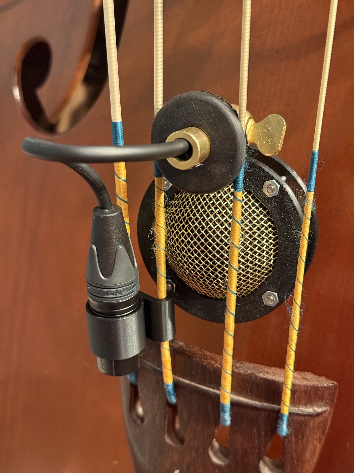 Chester microphone